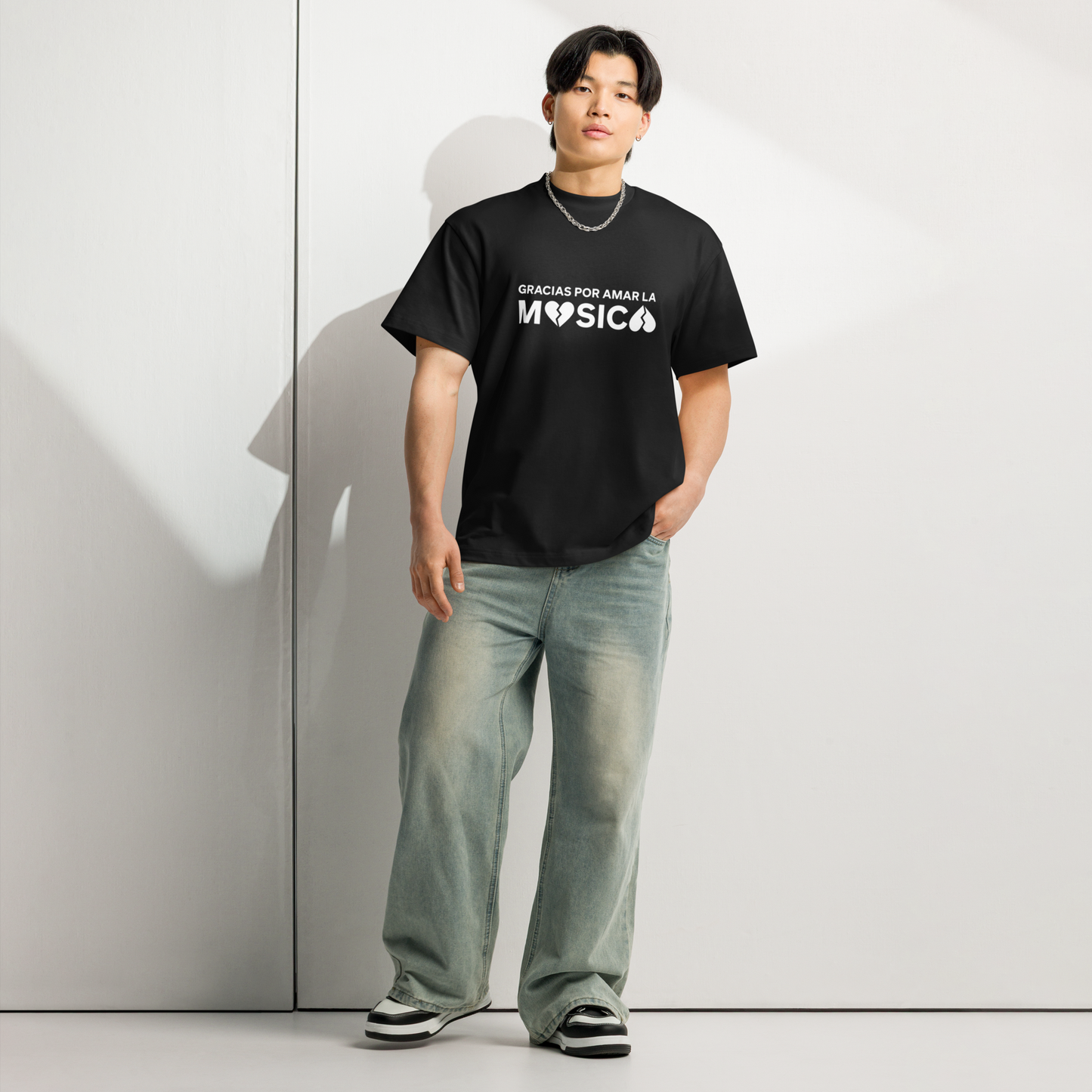 Camiseta Boxy "Gracias por amar"
